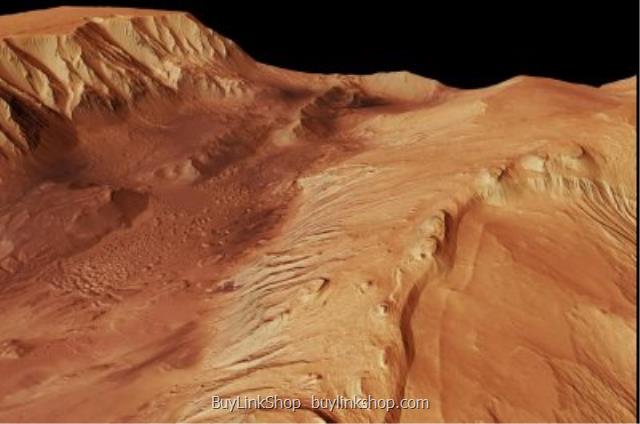 Researchers unroll water in expansive canyon on mars